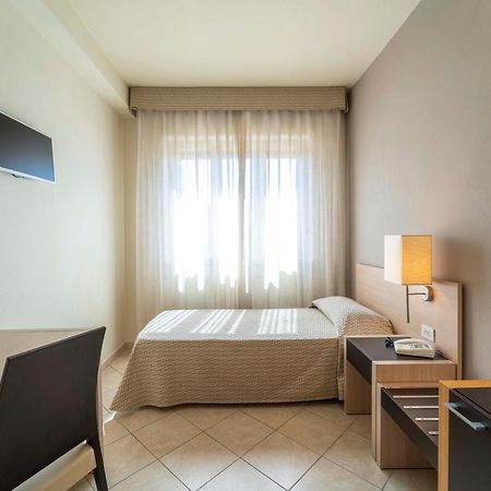 Hotel San Giuan Алгеро Екстериор снимка