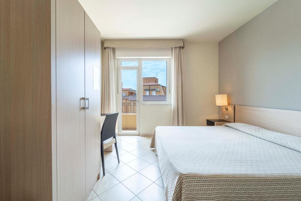 Hotel San Giuan Алгеро Екстериор снимка
